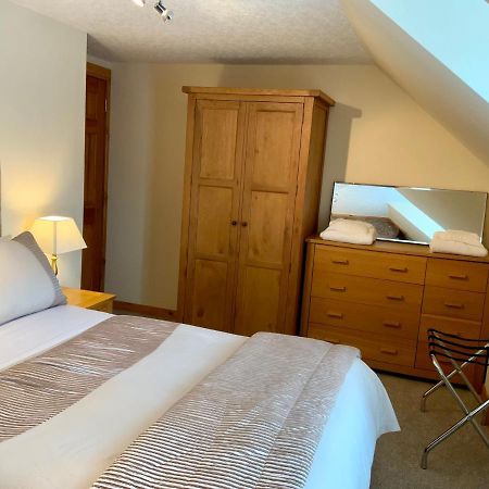 No 10 The Cottage Inverness Esterno foto