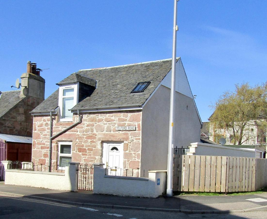 No 10 The Cottage Inverness Esterno foto