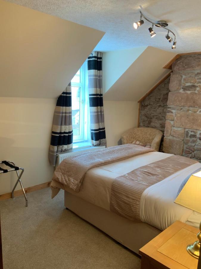 No 10 The Cottage Inverness Esterno foto